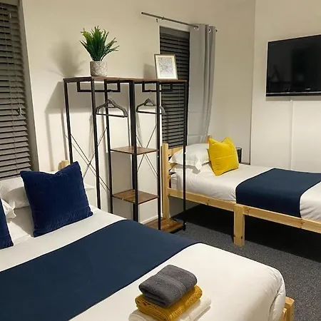Whole House - Fast Wifi & Free Parking - Contractor Friendly By Irwell Stays Manchester Esterno foto