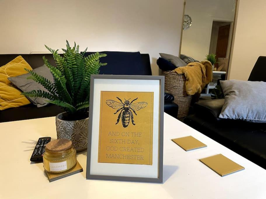 Whole House - Fast Wifi & Free Parking - Contractor Friendly By Irwell *